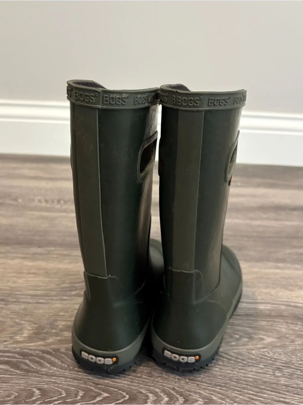 Bogs Kids Olive Green Waterproof Pull-On Rain Boots Size 12
